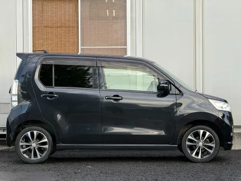 Suzuki Wagon R Stingray