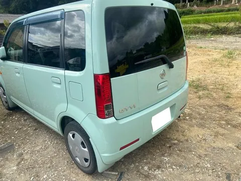 Nissan Otti