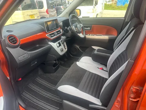 Toyota Pixis Joy