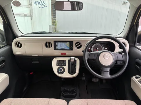 Daihatsu Mira Cocoa