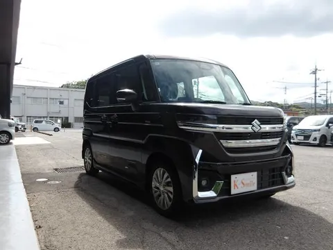 Suzuki Spacia Custom