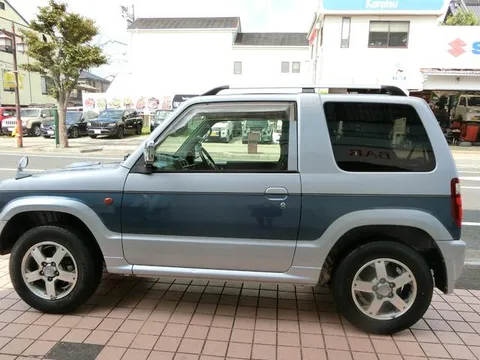 Mitsubishi Pajero Mini