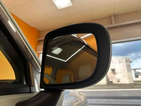 Daihatsu Mira Tocot