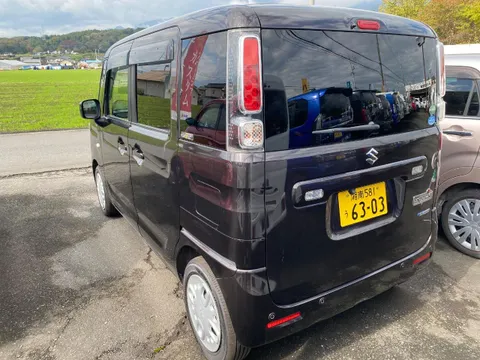 Suzuki Spacia