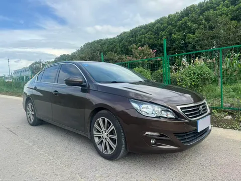 Peugeot 408