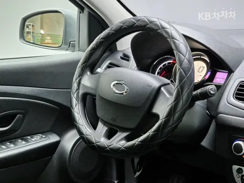 Renault SM3