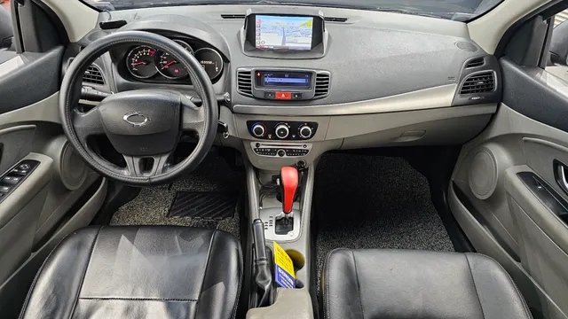 Renault SM3