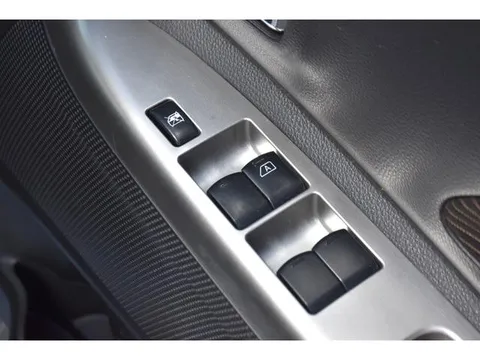 Mitsubishi eK Space Custom
