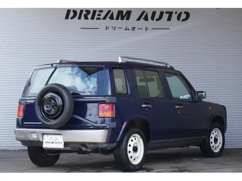 Nissan Rasheen
