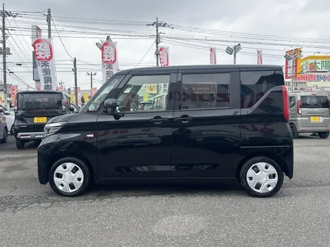 Mitsubishi eK Space