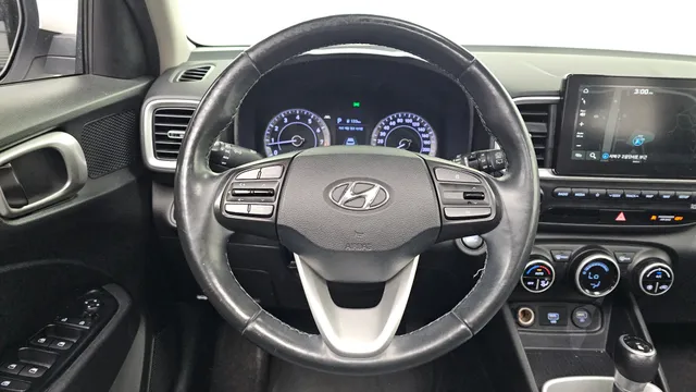 Hyundai Venue