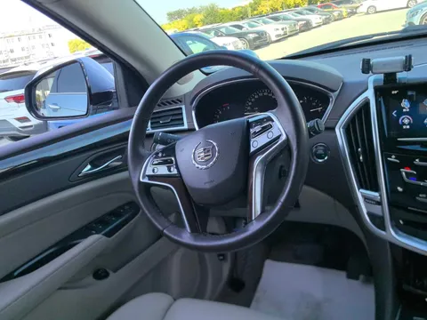 Cadillac SRX