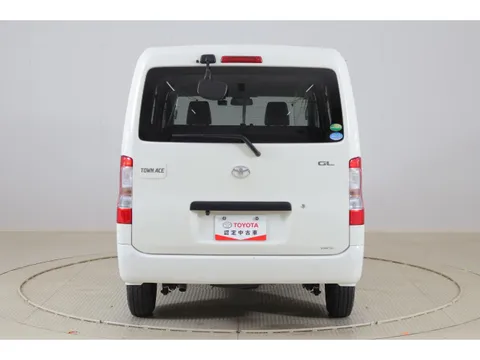 Toyota TownAce Van
