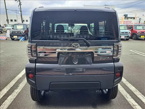 Daihatsu Taft