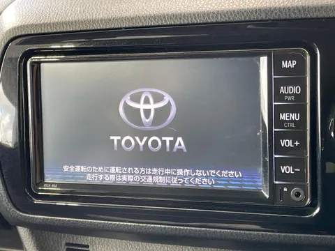Toyota Yaris (Vitz)
