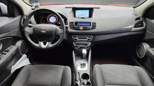 Renault SM3