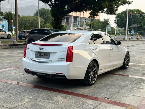 Cadillac ATS-L