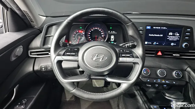 Hyundai Elantra (Avante)