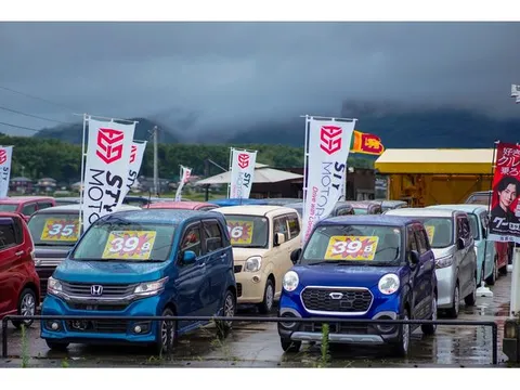 Suzuki Spacia Custom Z