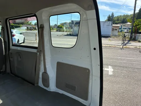 Mitsubishi Minicab Van