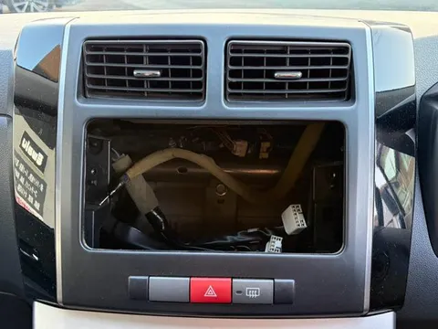 Daihatsu Mira Custom