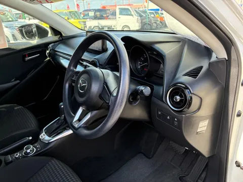 Mazda Mazda2 (Demio)
