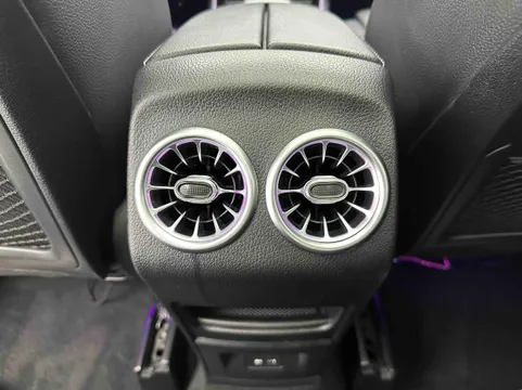 Mercedes-Benz Mercedes-Benz GLA