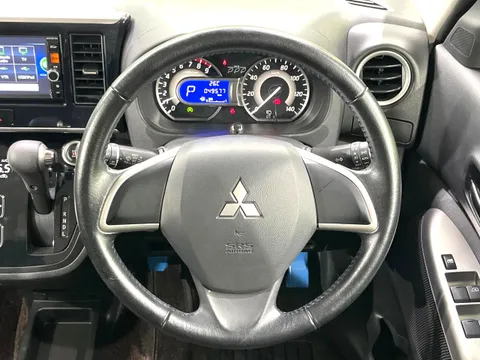 Mitsubishi eK Space Custom