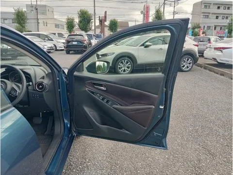 Mazda Mazda2 (Demio)