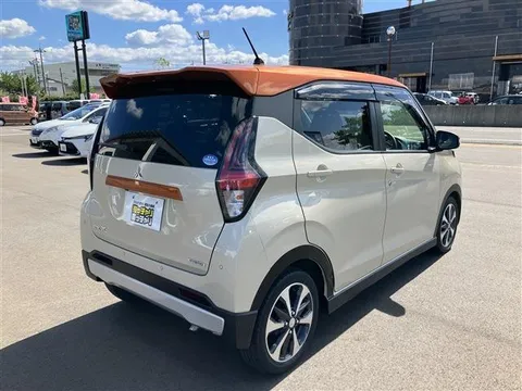 Mitsubishi eK X