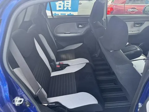 Toyota Pixis Joy