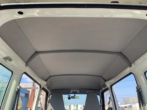 Mitsubishi Minicab Van