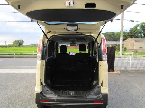 Suzuki Spacia Gear
