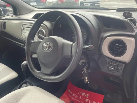 Toyota Yaris (Vitz)