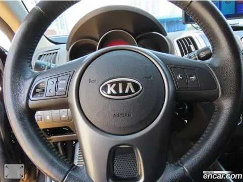 Kia Cerato (Forte)