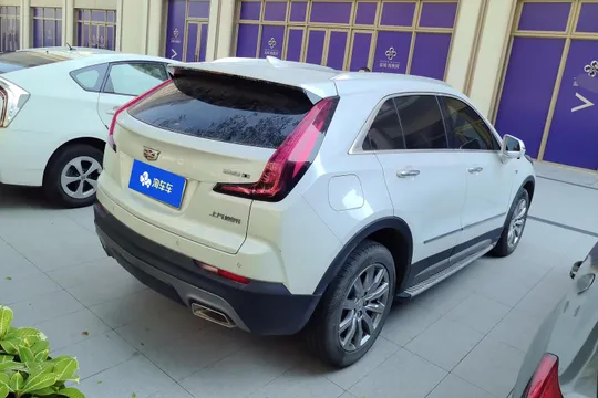 Cadillac XT4