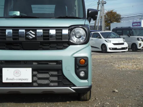 Suzuki Spacia