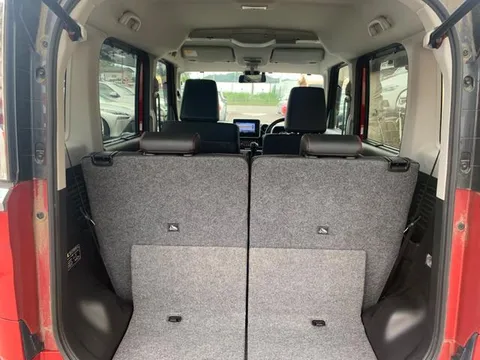 Suzuki Spacia Custom