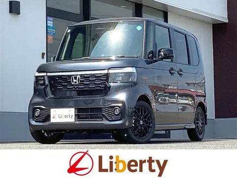 Honda N-BOX Custom