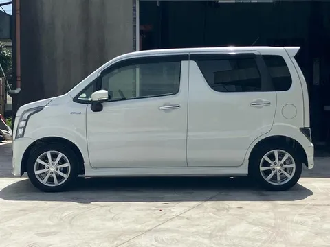 Suzuki Wagon R Stingray