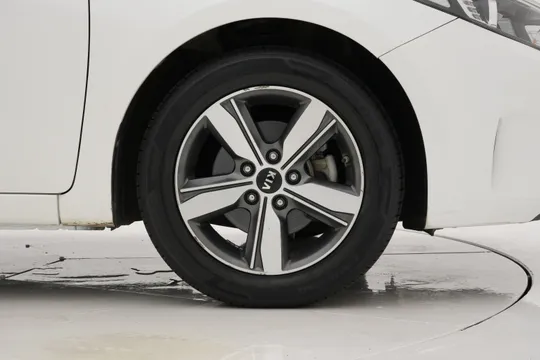 Kia Cerato (K3)