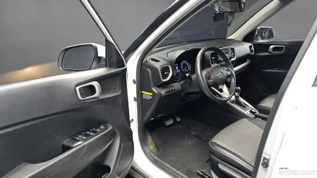 Hyundai Venue