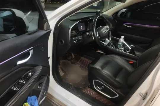 Geely Monjaro
