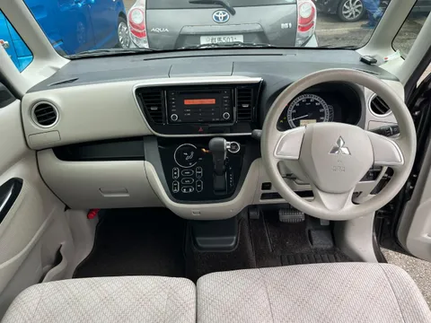 Mitsubishi eK Space