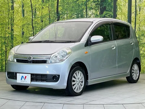 Daihatsu Mira Custom