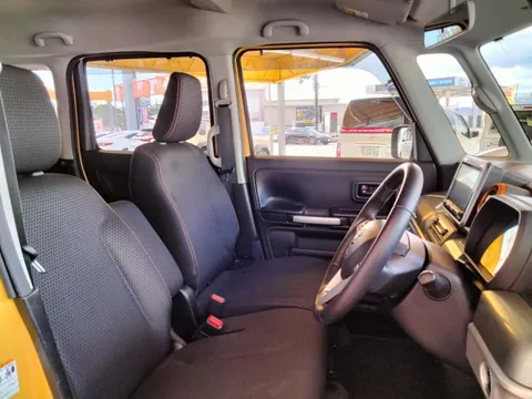 Suzuki Spacia Gear