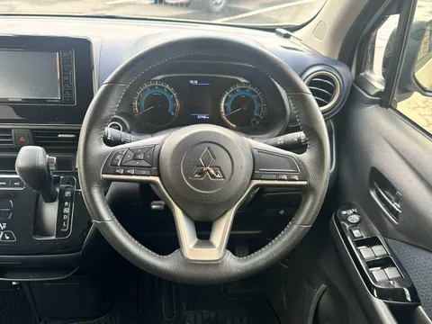 Mitsubishi eK X