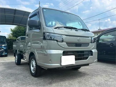 Nissan Clipper Truck
