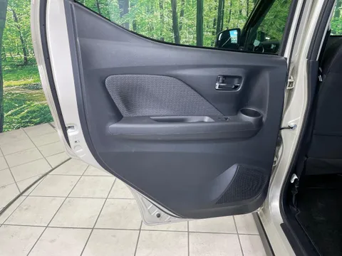 Mitsubishi eK X