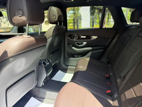 Mercedes-Benz Mercedes-Benz GLC